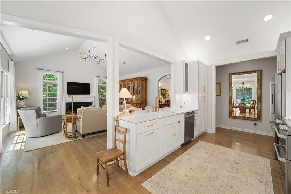 127 Wellesborough Road Winston-Salem, NC 27104 - Photo 27 of 50 Kitchen