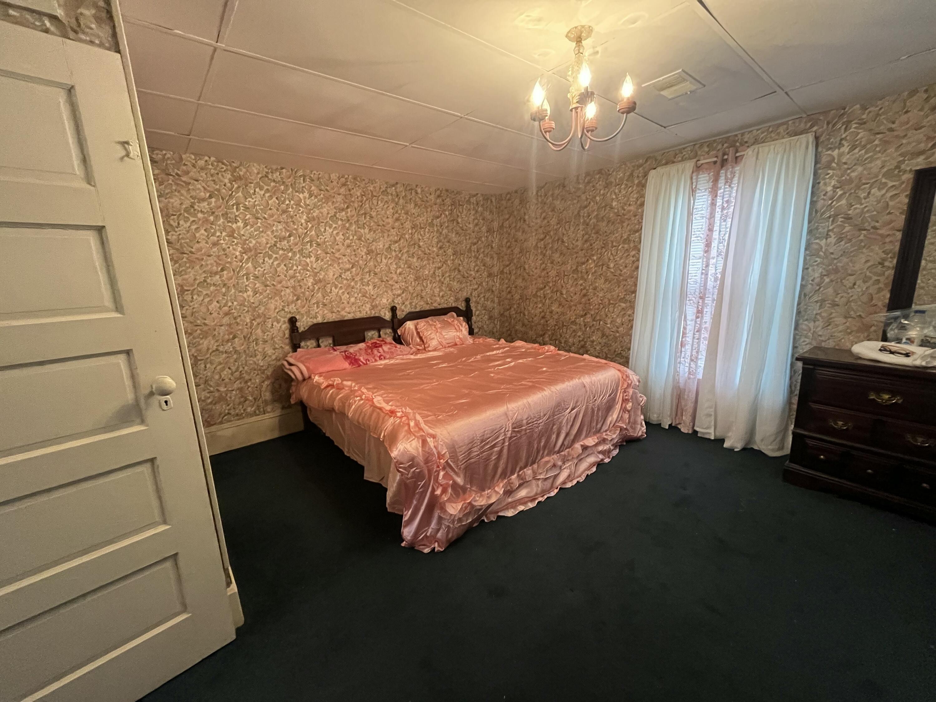 1720 Exeter Avenue Middlesboro, KY 40965 - Photo 23 of 46 IMG_0062