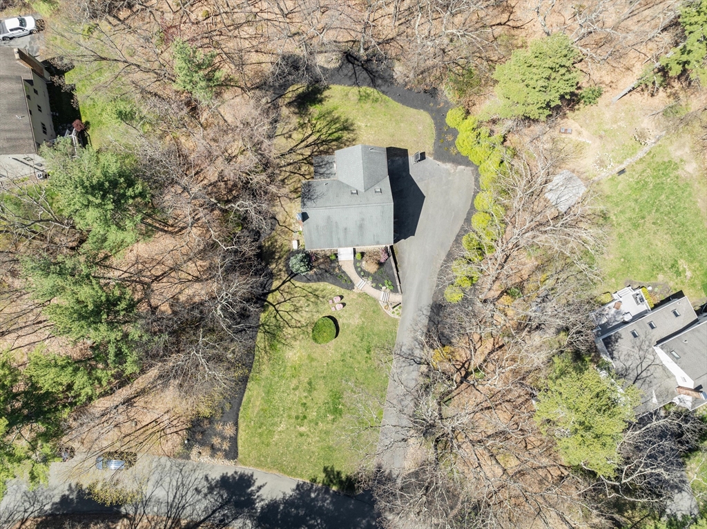 112 Stonecleave Road North Andover, MA 01845 - Photo 38 of 38 Gallery Image 38