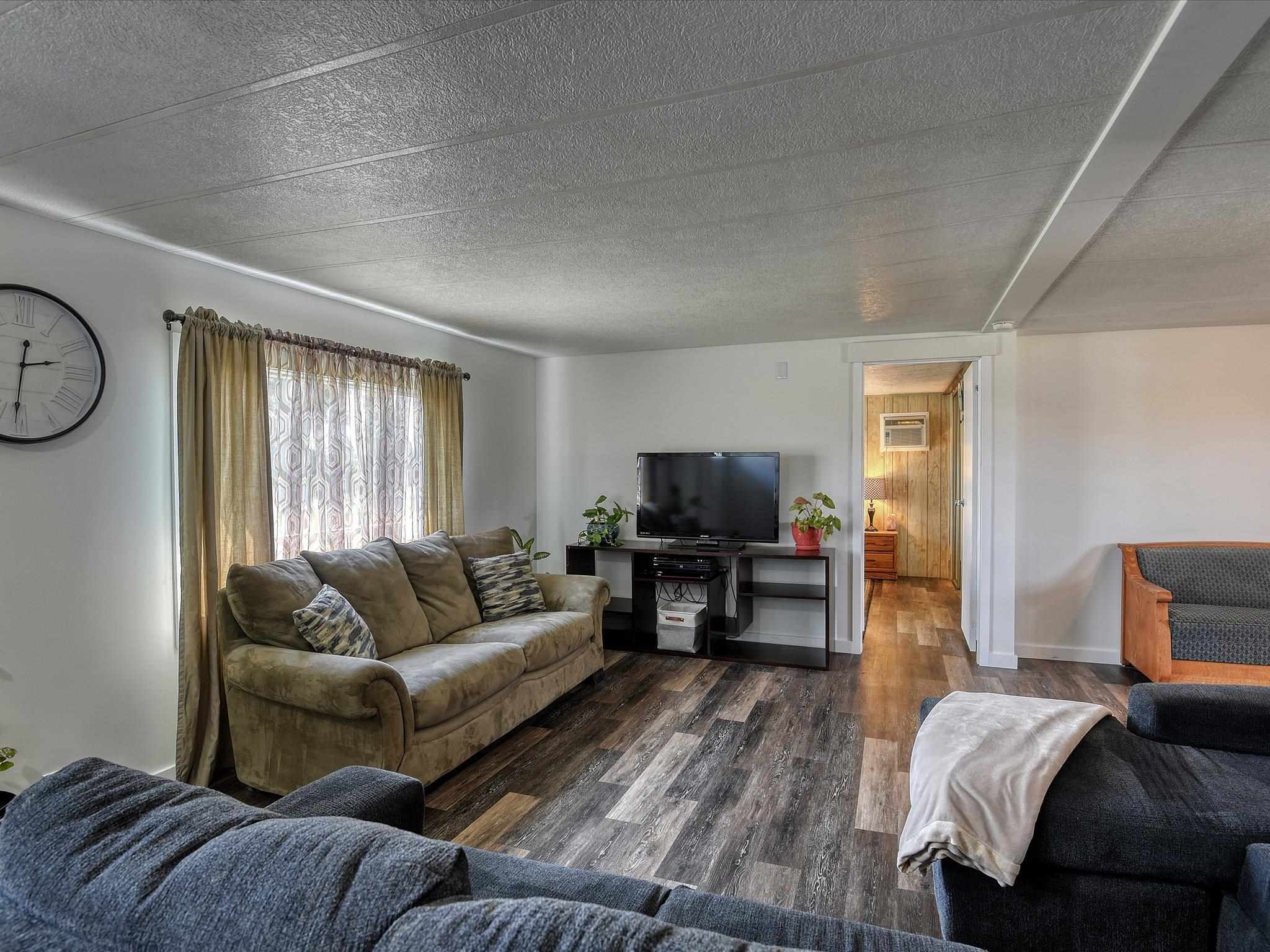 322 West Stutler Road Spokane, WA 99224 - Photo 2 of 50