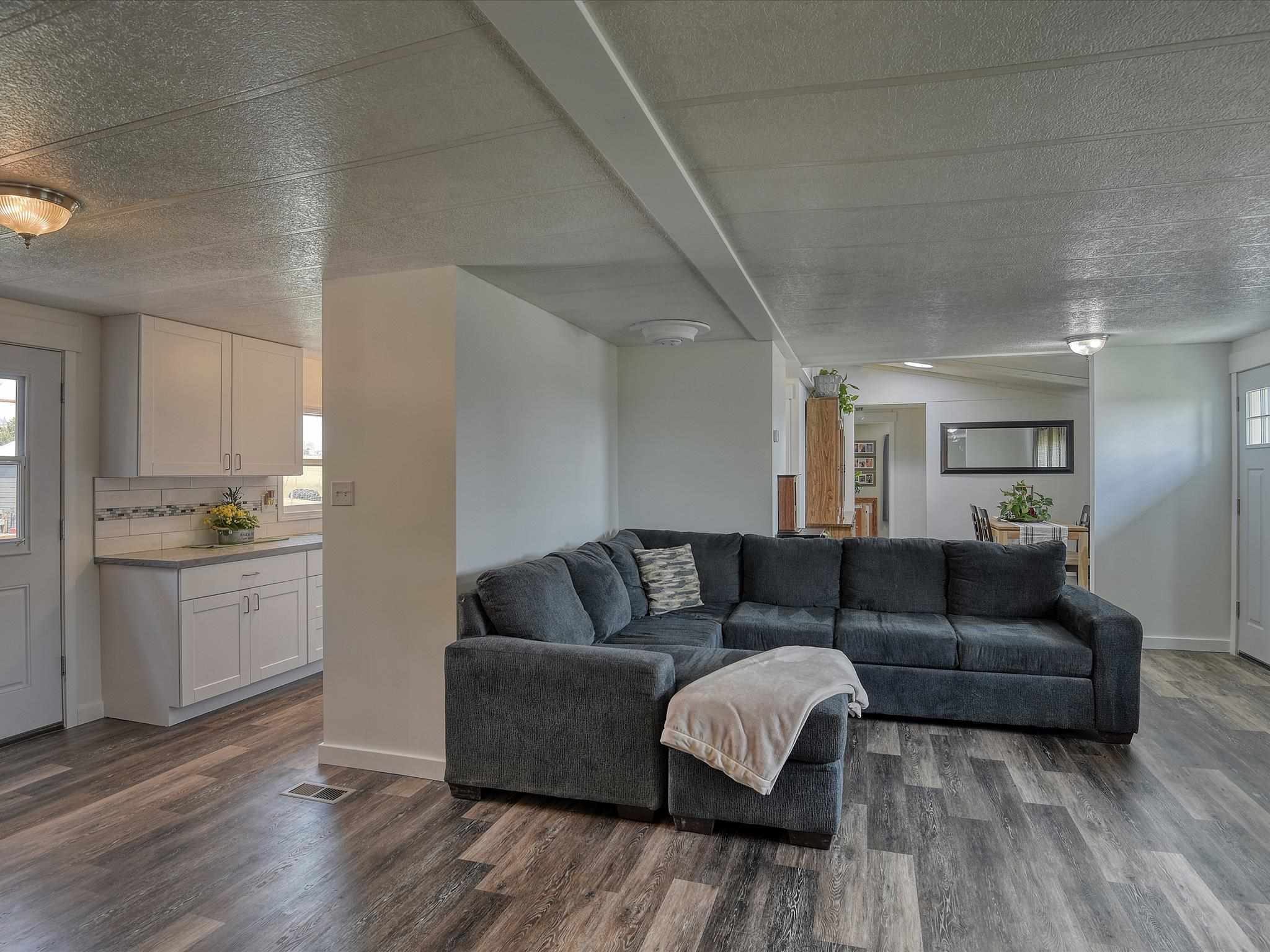 322 West Stutler Road Spokane, WA 99224 - Photo 11 of 50