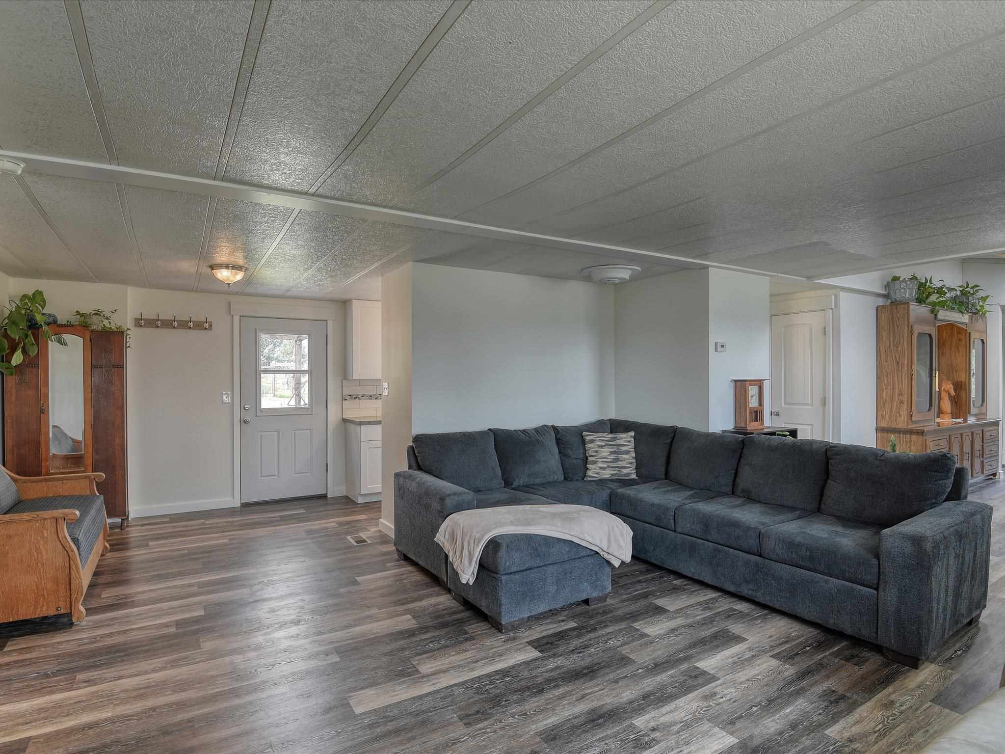 322 West Stutler Road Spokane, WA 99224 - Photo 3 of 50
