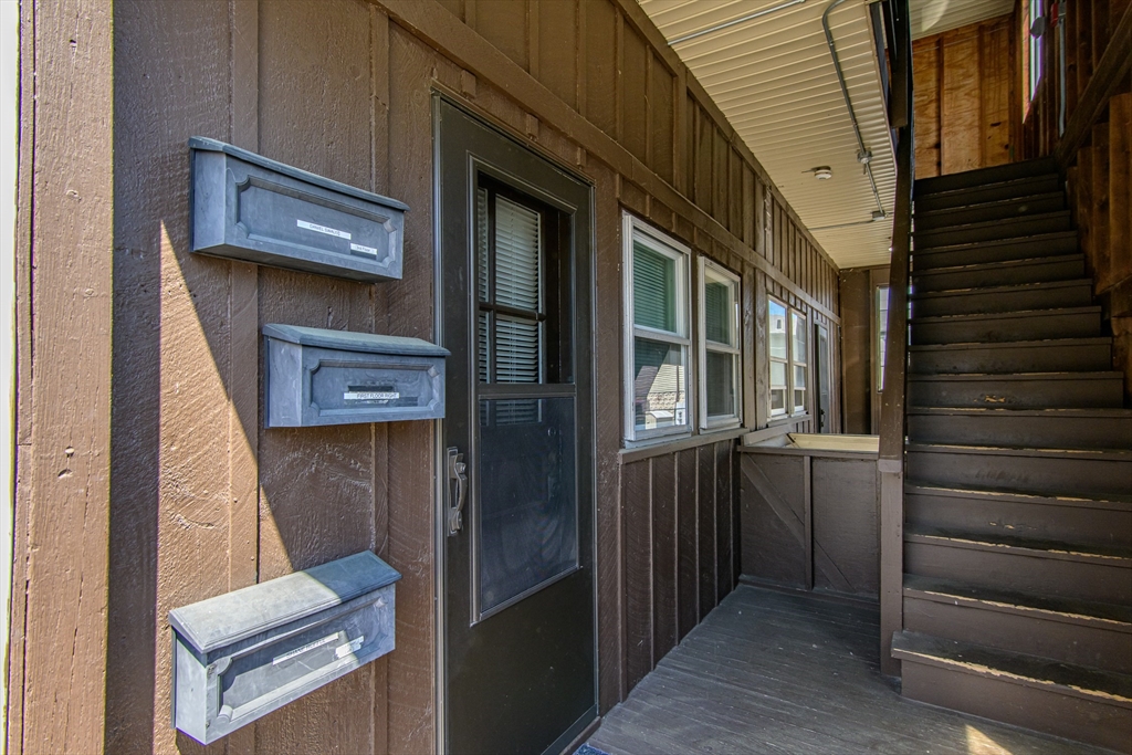 79 School Street, Unit 1ST FL FR Webster, MA 01570 - Photo 12 of 18