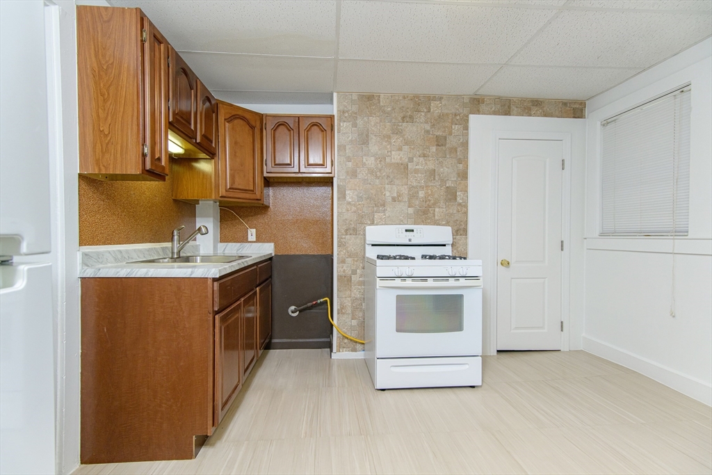 79 School Street, Unit 1ST FL FR Webster, MA 01570 - Photo 2 of 18