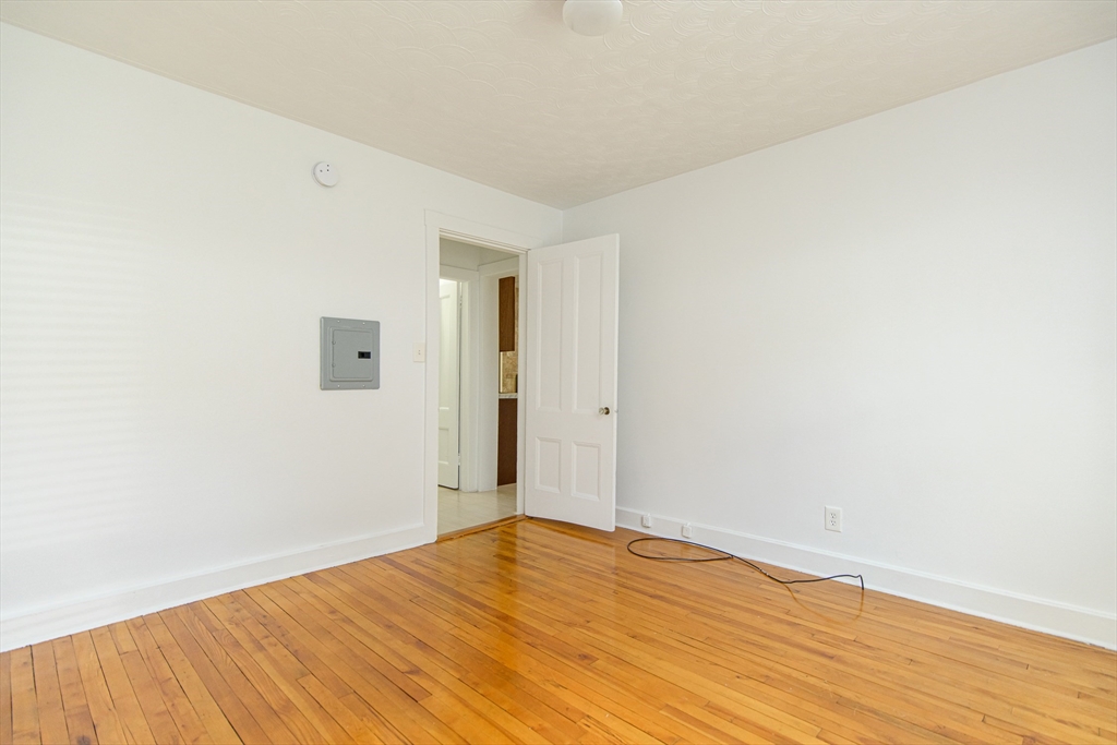 79 School Street, Unit 1ST FL FR Webster, MA 01570 - Photo 10 of 18