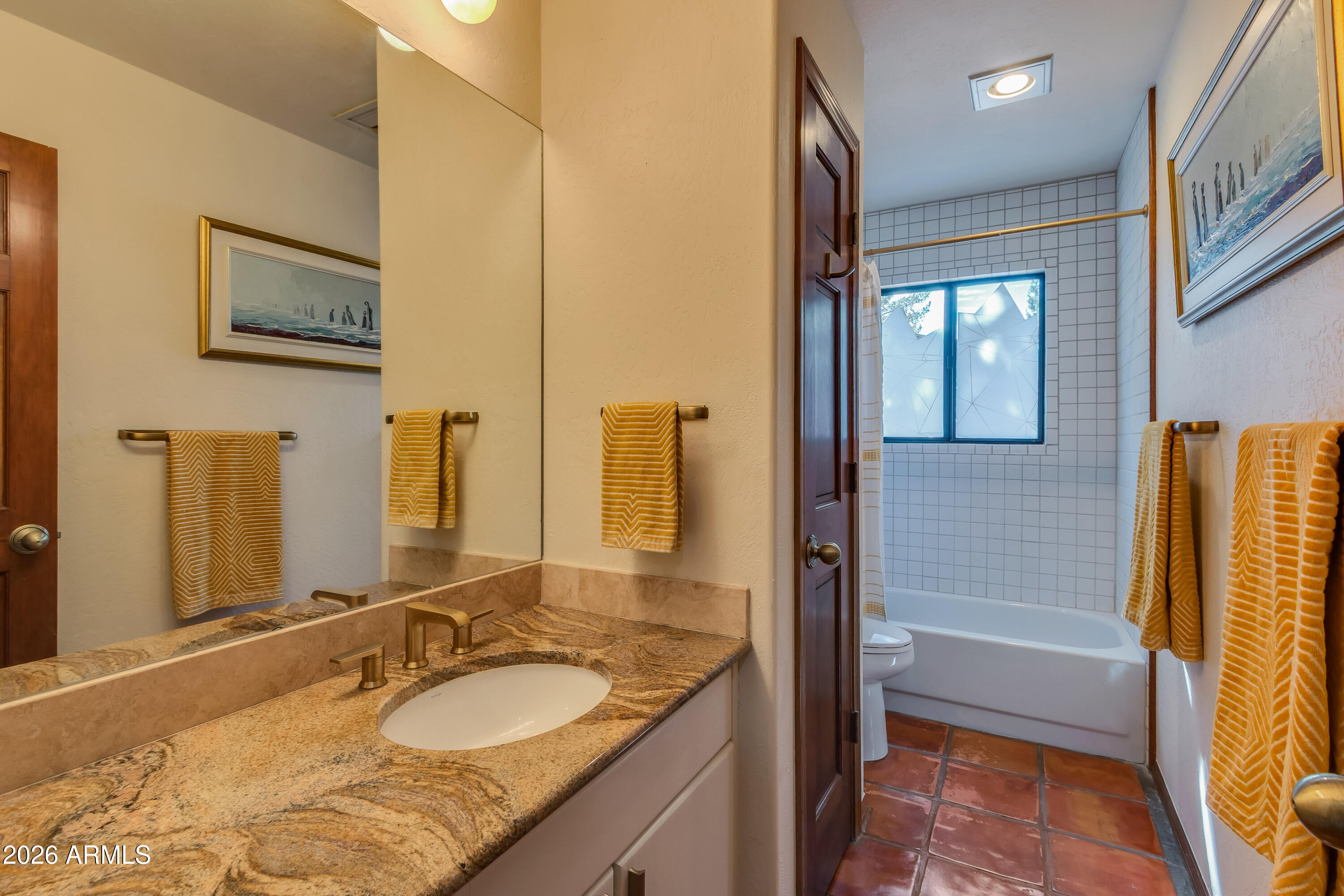 45 Kashmir Road Sedona, AZ 86336 - Photo 24 of 44 MS5A3708