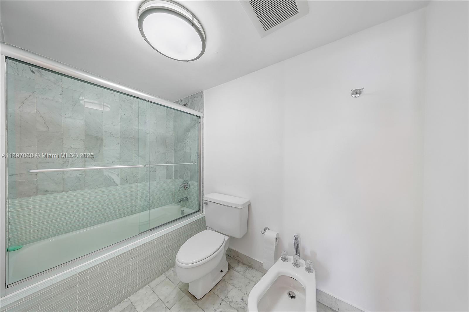 801 North Venetian Drive, Unit 903 Miami, FL 33139 - Photo 16 of 23