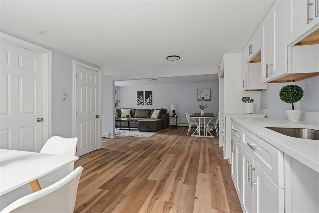 3 R Buttonwood Terrace Attleboro, MA 02703 - Photo 4 of 27 Gallery Image 4