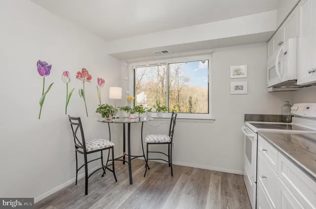 $246,500 | 3 Summit Hill Court, Unit B2, Baltimore, MD 21228