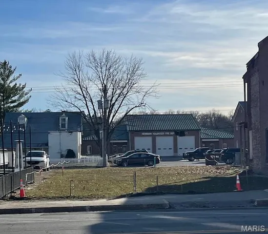 $359,000 | 218 East 1st Street, Hermann, MO 65041