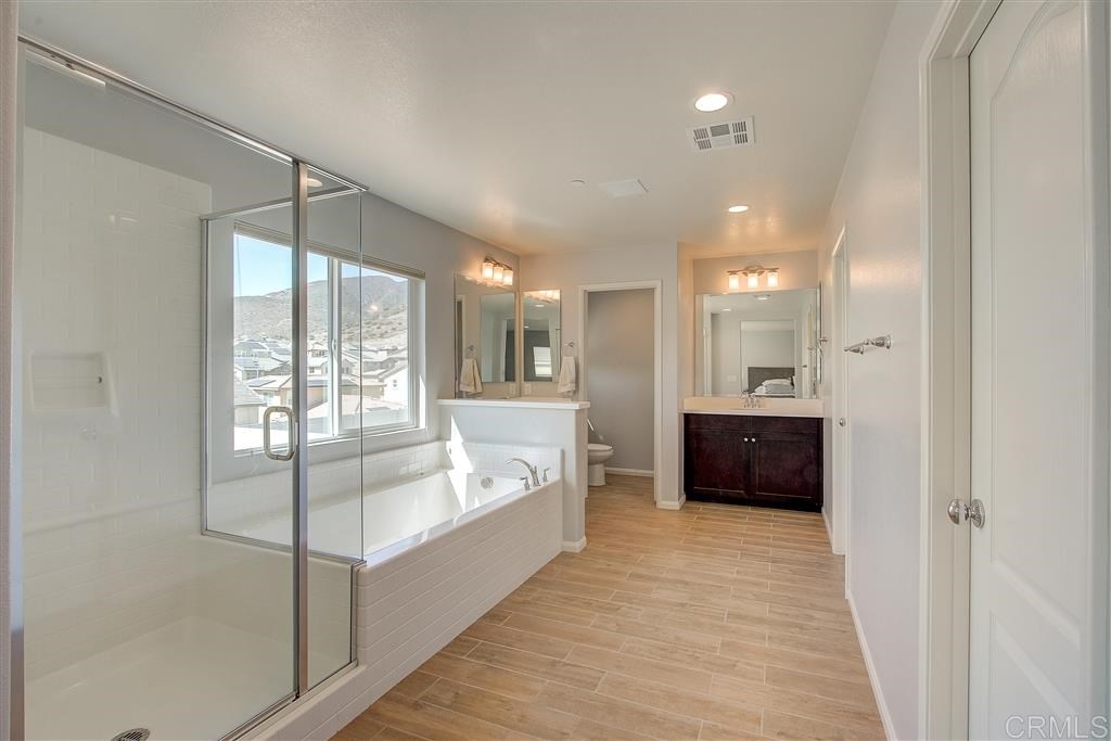 406 Calabrese Street Fallbrook, CA 92028 - Photo 11 of 24 Gallery Image 11