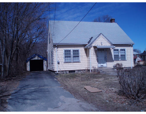 10 Arnold Road Worcester, MA 01607 - Photo 2 of 11 Gallery Image 2