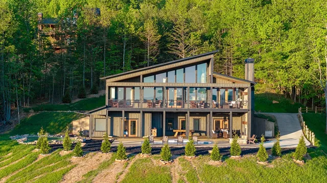 $1,599,000 | 162 Big Valley Lane, Blairsville, GA 30512