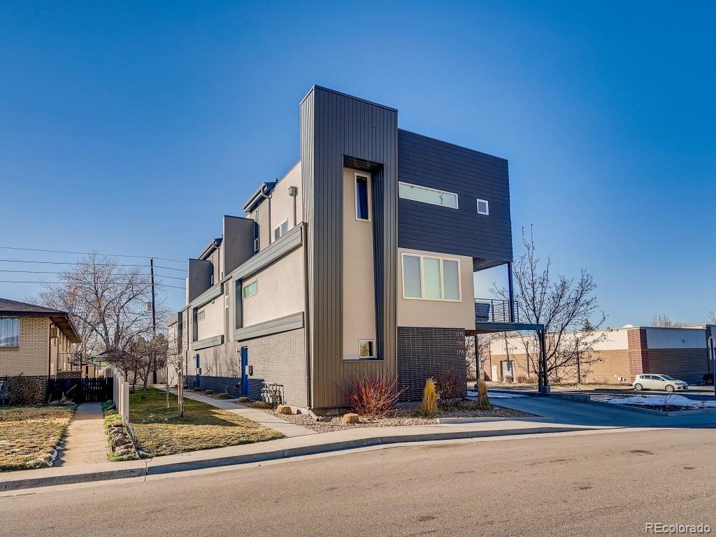 3785 Benton Street Wheat Ridge, CO 80212 - Photo 3 of 28 Gallery Image 3