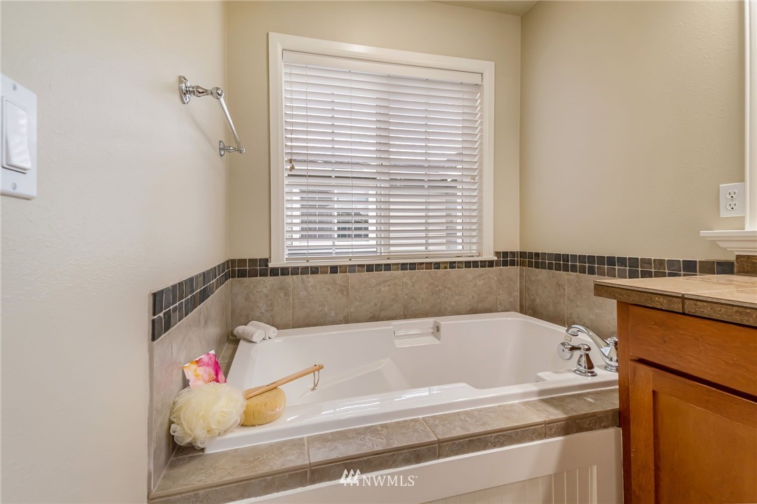 3514 183rd Street Southeast Bothell, WA 98012 - Photo 21 of 34