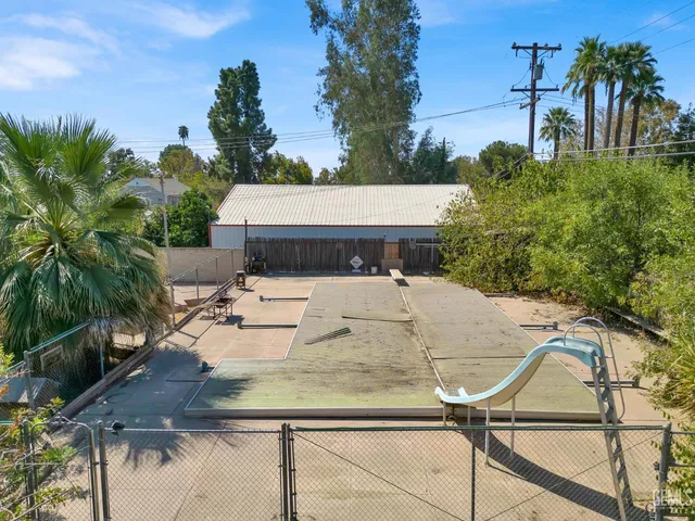 a view of a terrace view