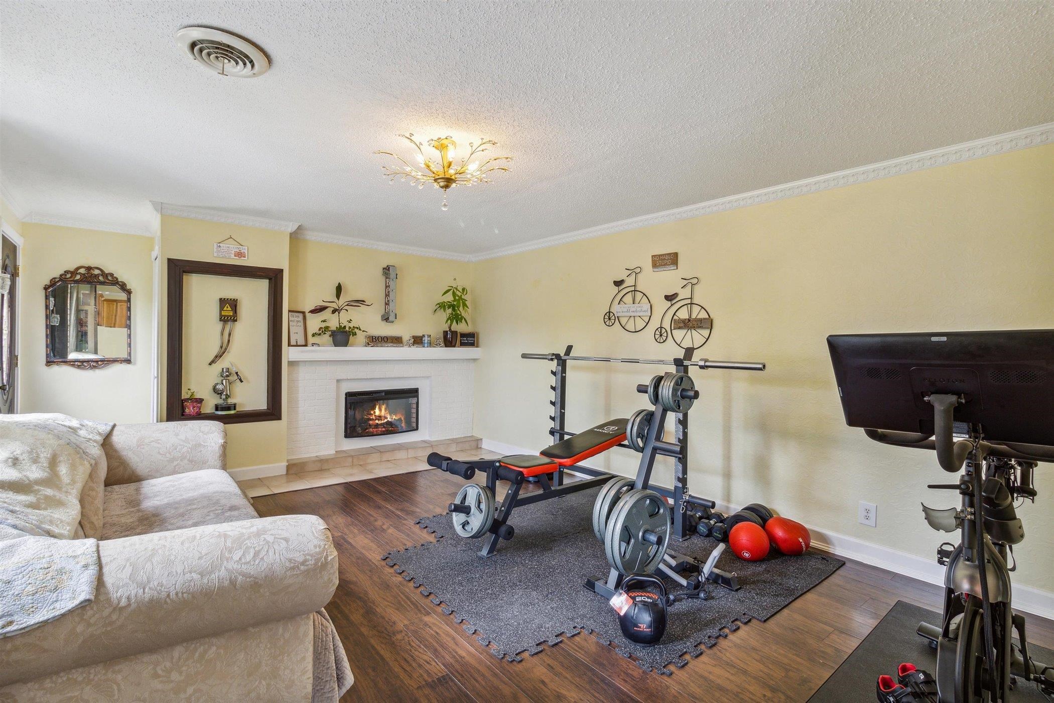 7010 West Frances Road Clio, MI 48420 - Photo 17 of 57 50109755-16.JPG