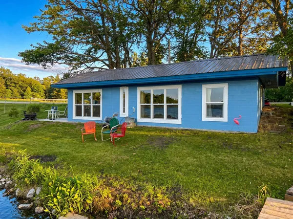 $189,900 | 23742 Highway 87, Nevis, MN 56467