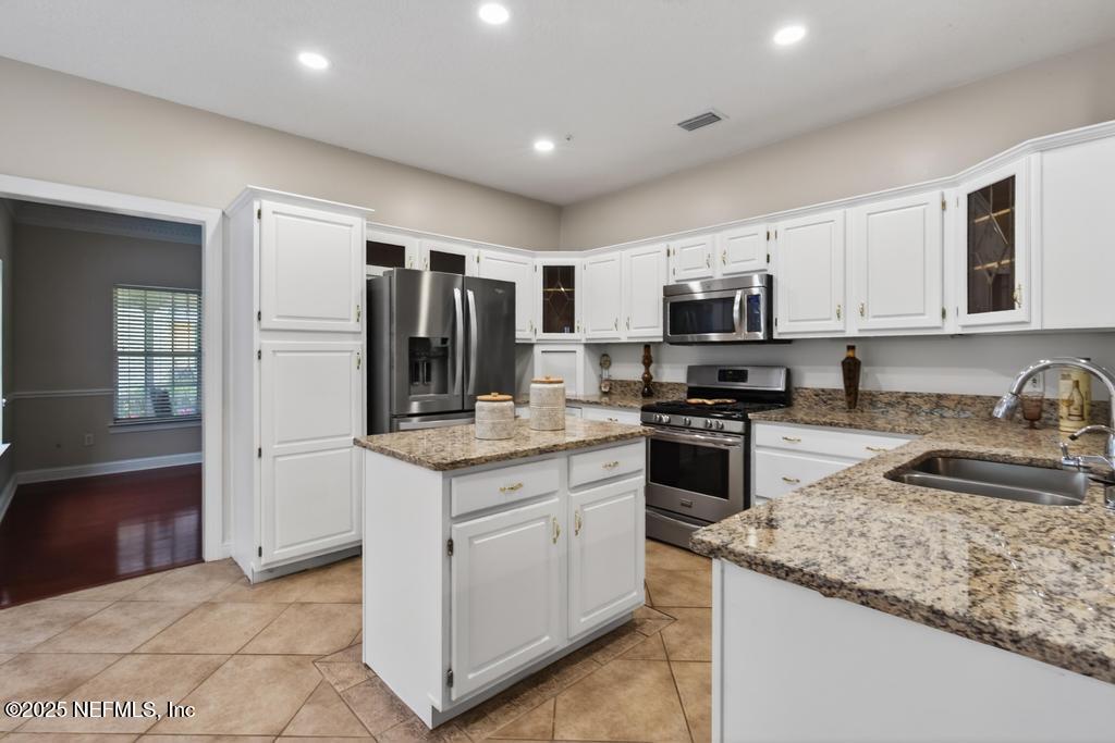 53 Tallwood Road Jacksonville Beach, FL 32250 - Photo 11 of 62 Kitchen