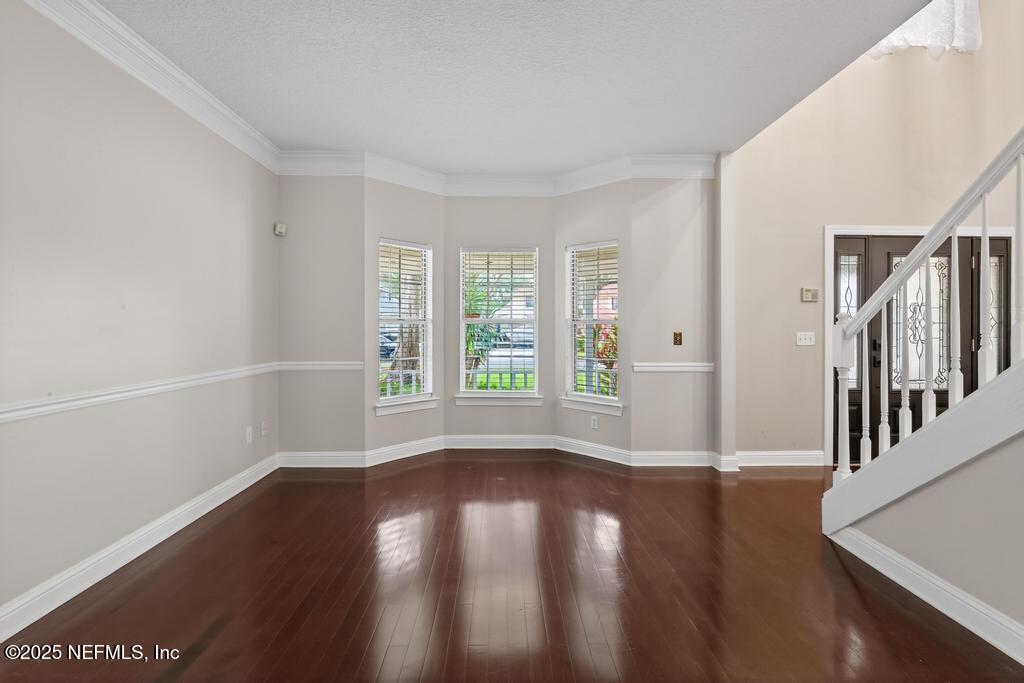 53 Tallwood Road Jacksonville Beach, FL 32250 - Photo 22 of 62 Living room
