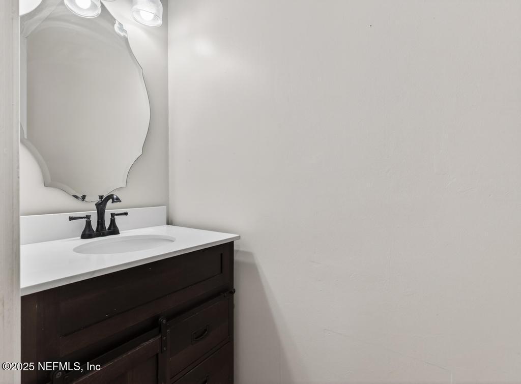 53 Tallwood Road Jacksonville Beach, FL 32250 - Photo 30 of 62 Half bath