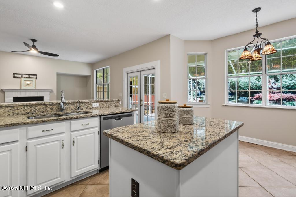 53 Tallwood Road Jacksonville Beach, FL 32250 - Photo 9 of 62 Kitchen