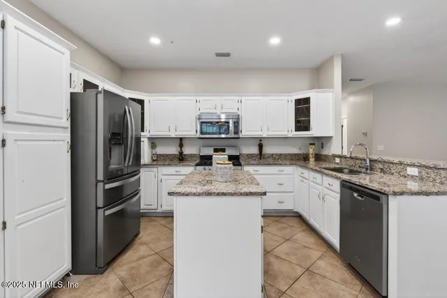 $999,900 | 53 Tallwood Road, Jacksonville Beach, FL 32250