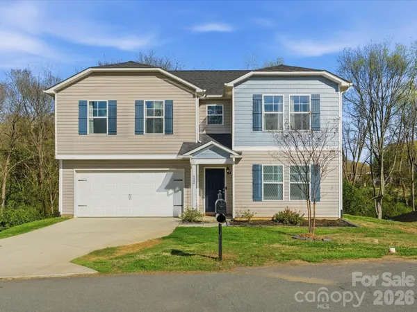 $389,000 | 422 Perry Lane, Marshville, NC 28103