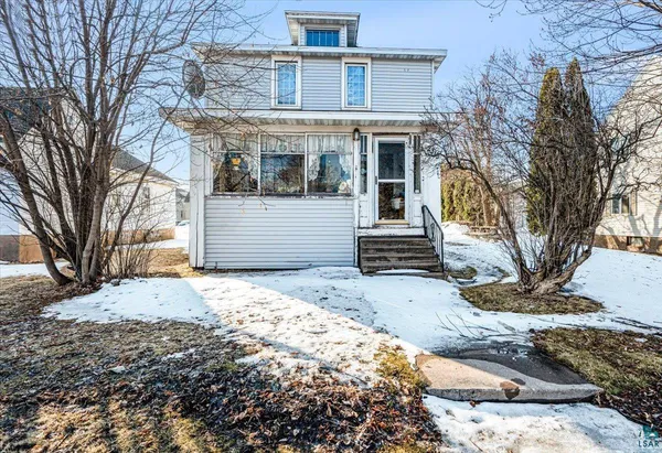 $229,000 | 2319 Tower Avenue, Superior, WI 54880