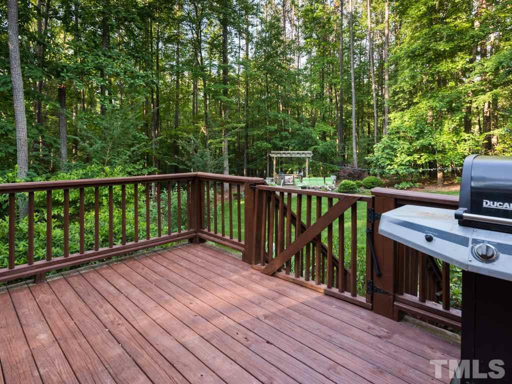 2325 Sunnystone Way Raleigh, NC 27613 - Photo 22 of 25