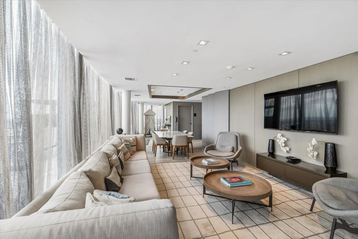 4010 South Ocean Drive, Unit R1102 Hollywood, FL 33019 - Photo 35 of 47 Condo owners lounge