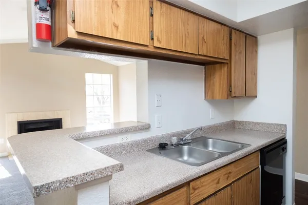 $799 | 8110 Creekbend Drive, Unit 1, Houston, TX 77071