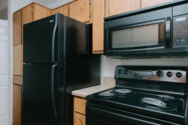 $799 | 8110 Creekbend Drive, Unit 1, Houston, TX 77071