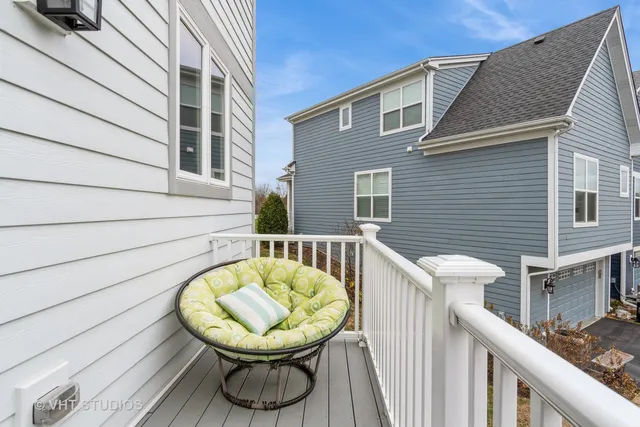 $524,900 | 3S281 Rockwell Street, Warrenville, IL 60555