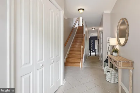 $479,900 | 121 Pumpkin Patch Lane, Hockessin, DE 19707