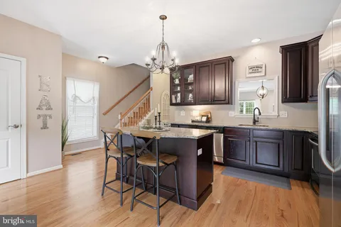 $479,900 | 121 Pumpkin Patch Lane, Hockessin, DE 19707