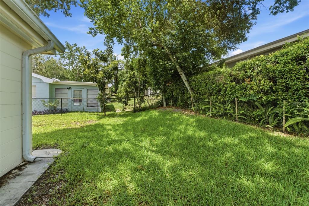 12219 Quail Run Row Bayonet Point, FL 34667 - Photo 27 of 36