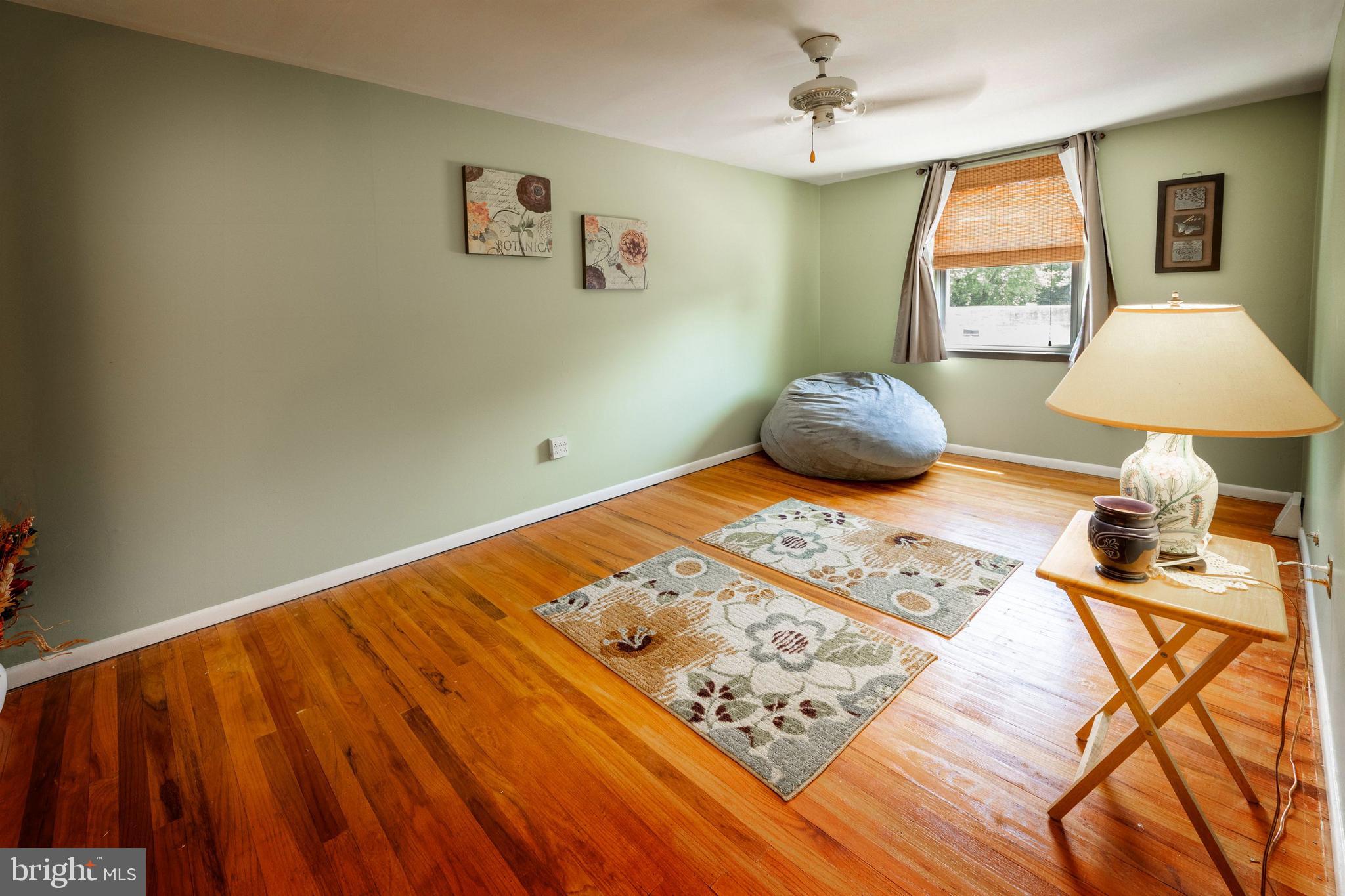 11706 Telfair Road Philadelphia, PA 19154 - Photo 30 of 37 3rd Bedroom