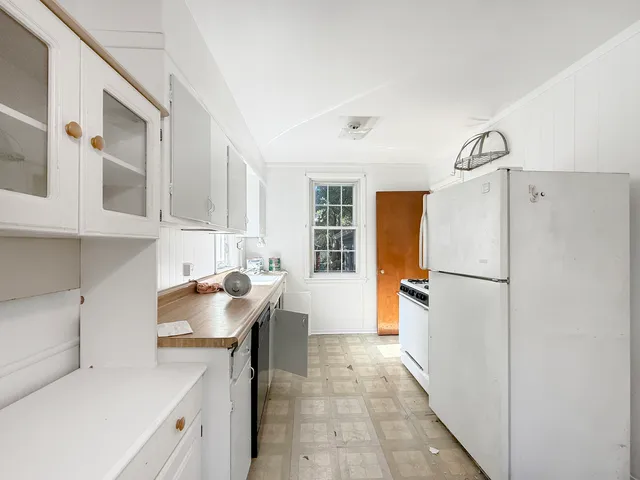 $364,900 | 2008 Newton Avenue, Park Ridge, IL 60068