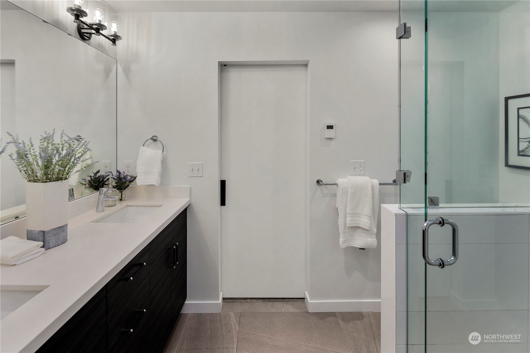 912 West Howe Street Seattle, WA 98119 - Photo 27 of 36 Gallery Image 27