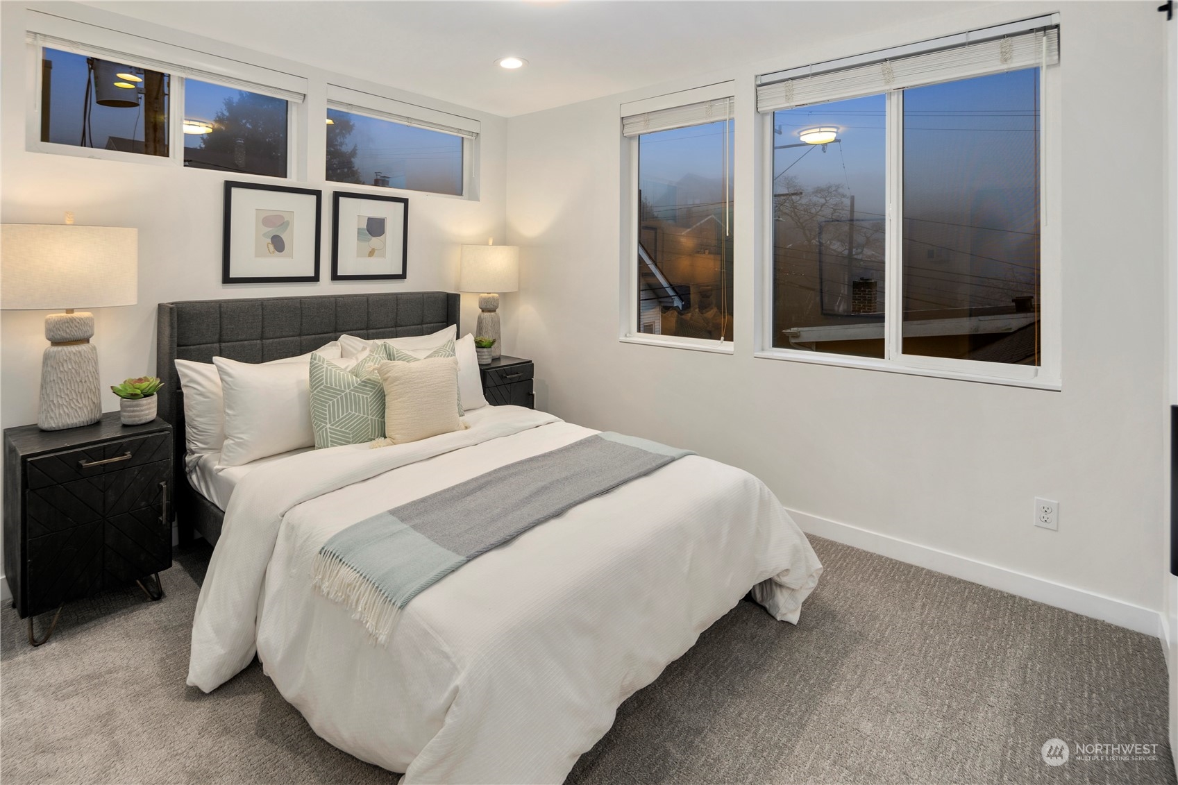 912 West Howe Street Seattle, WA 98119 - Photo 31 of 36 Gallery Image 31