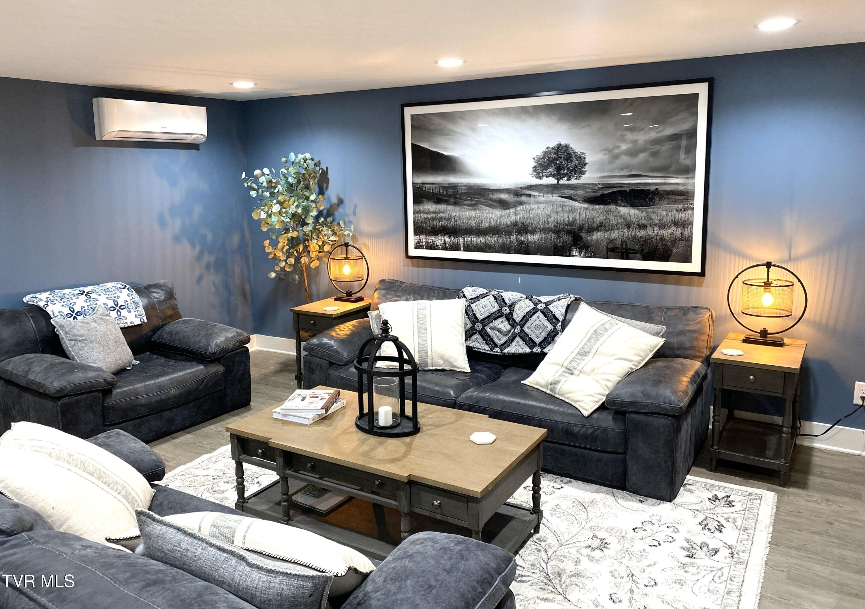 539 Rambling Road Kingsport, TN 37663 - Photo 7 of 22 IMG_3682