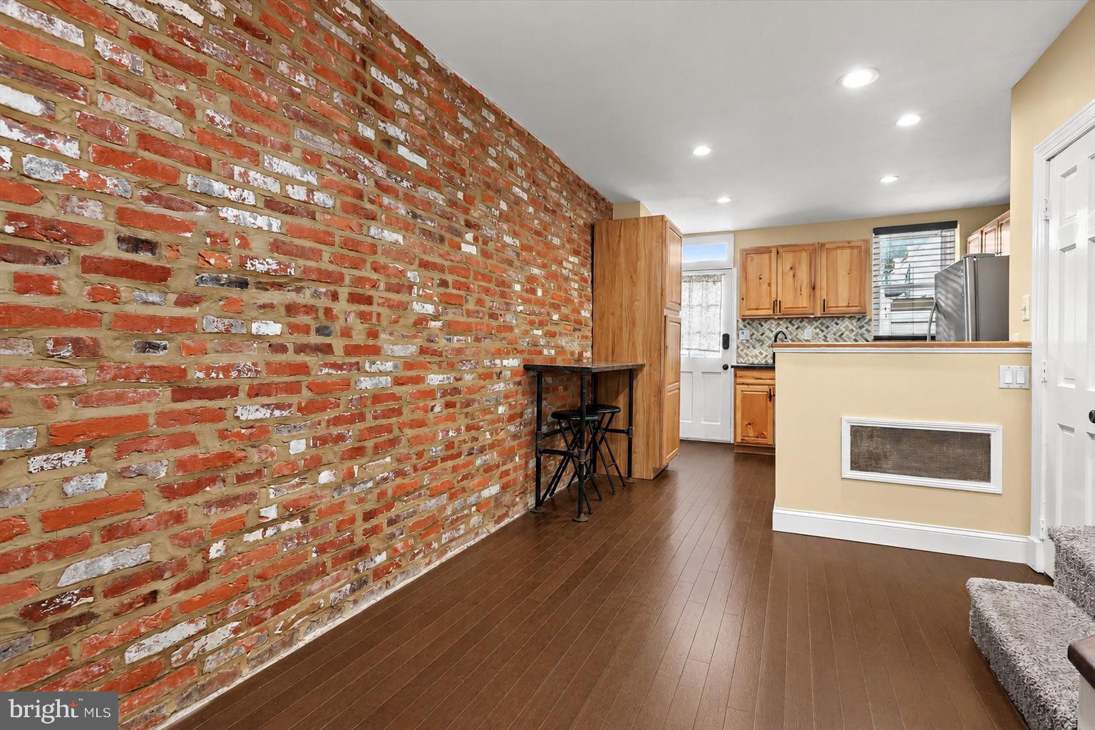 1206 Riverside Avenue Baltimore, MD 21230 - Photo 8 of 49 Gallery Image 8