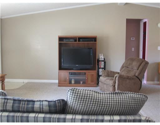 12611 Anderson Road Granger, IN 46530 - Photo 6 of 9 Gallery Image 6