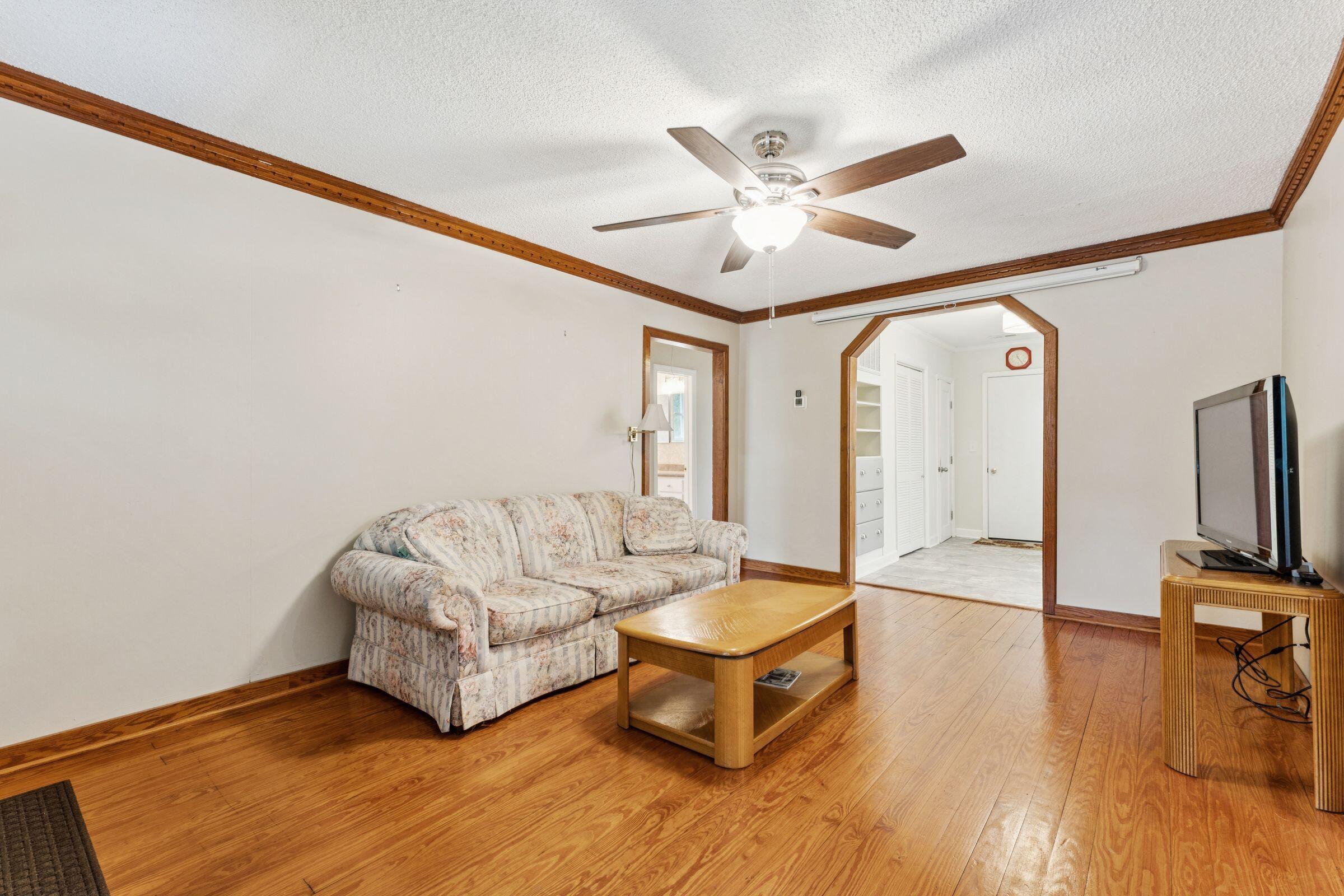 3255 Edenvale Road Johns Island, SC 29455 - Photo 10 of 63 Main house living area