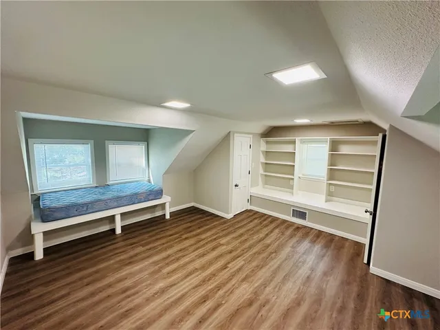 $314,900 | 159 Prairie Street, Vanderbilt, TX 77957