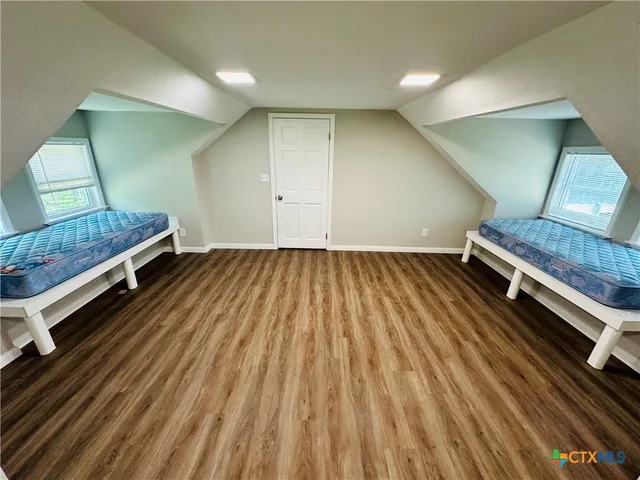 $314,900 | 159 Prairie Street, Vanderbilt, TX 77957