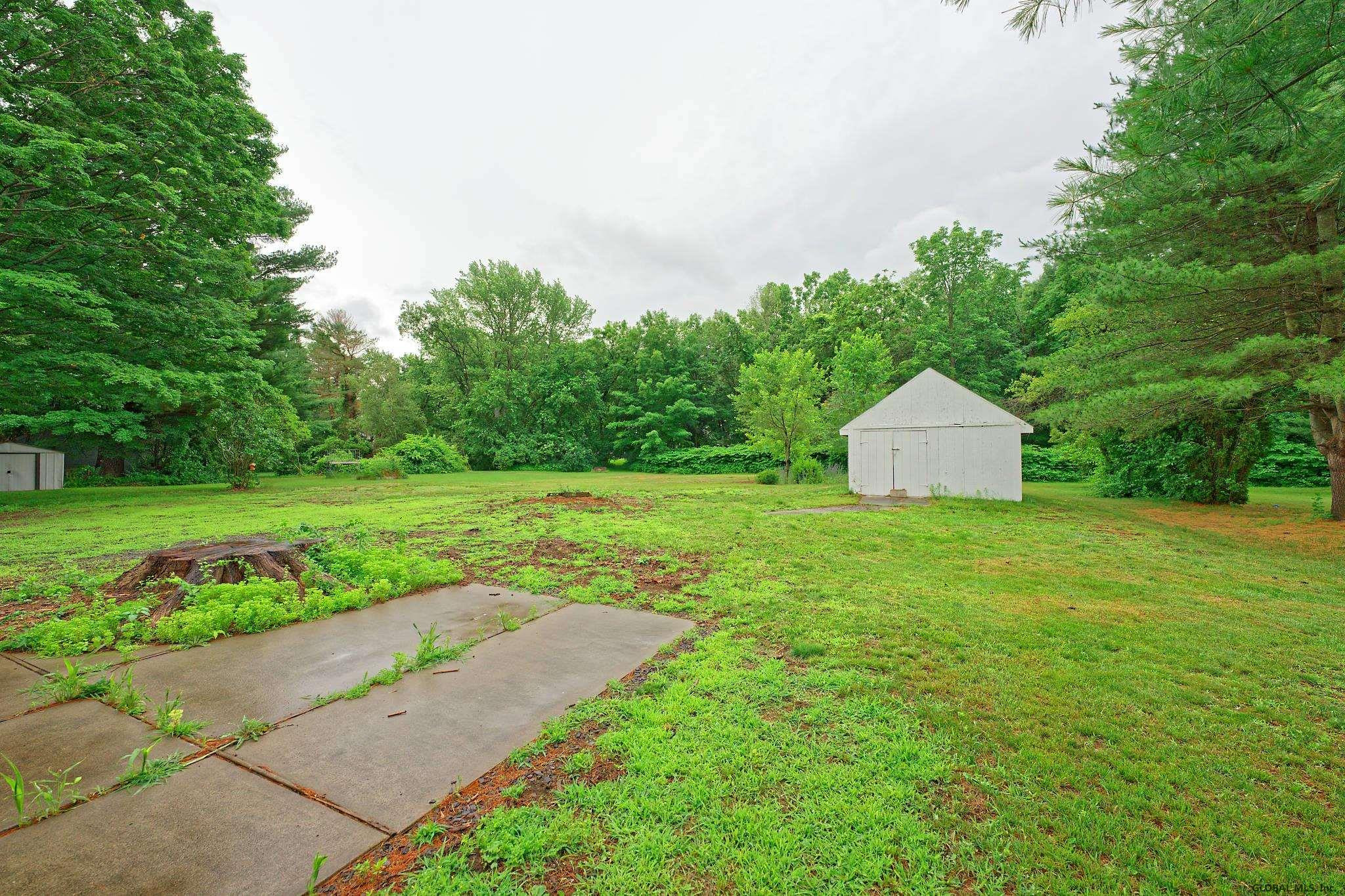 2836 Troy Schenectady Road Niskayuna, NY 12309 - Photo 36 of 42 Photo 37