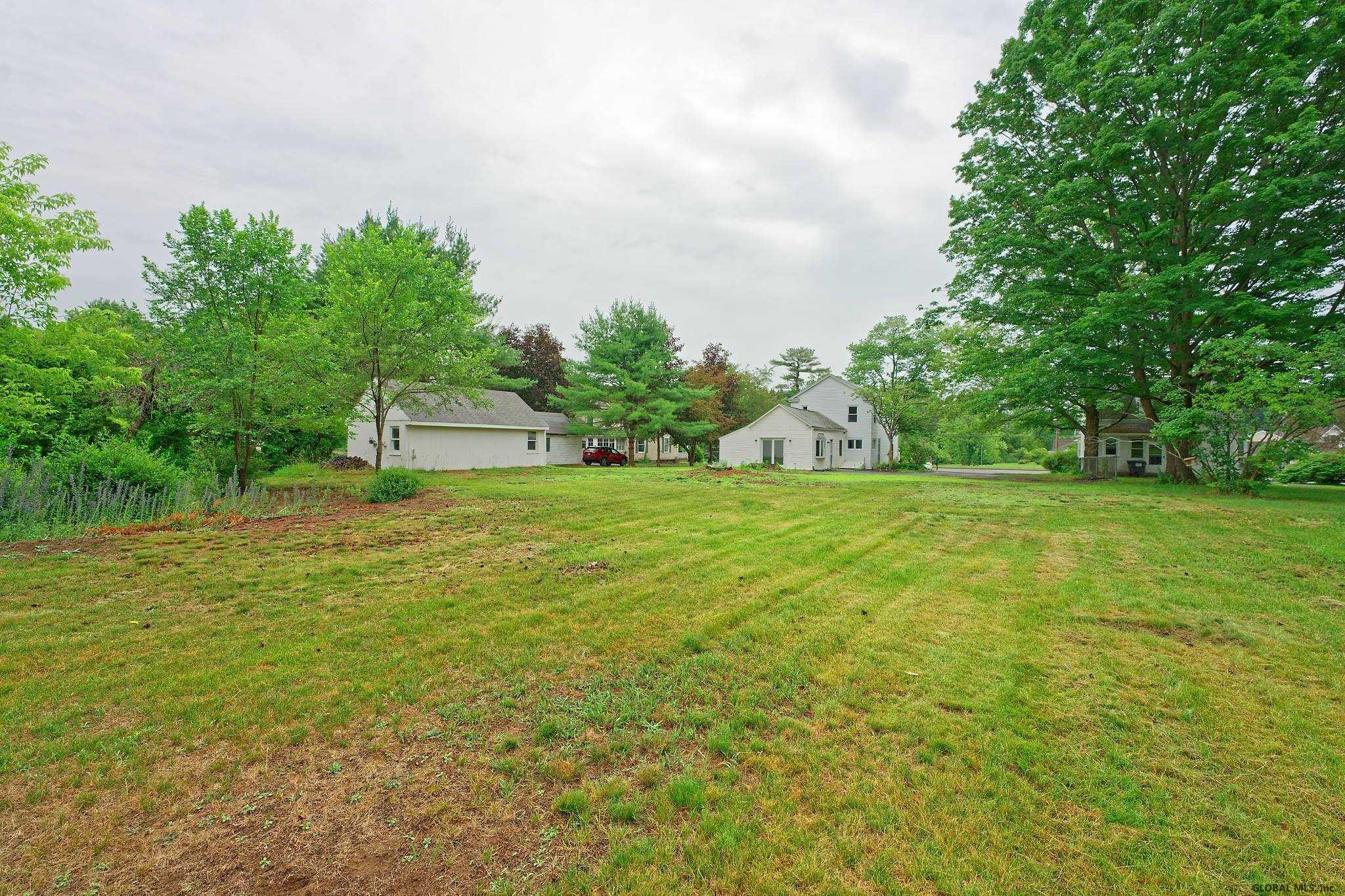 2836 Troy Schenectady Road Niskayuna, NY 12309 - Photo 38 of 42 Photo 39