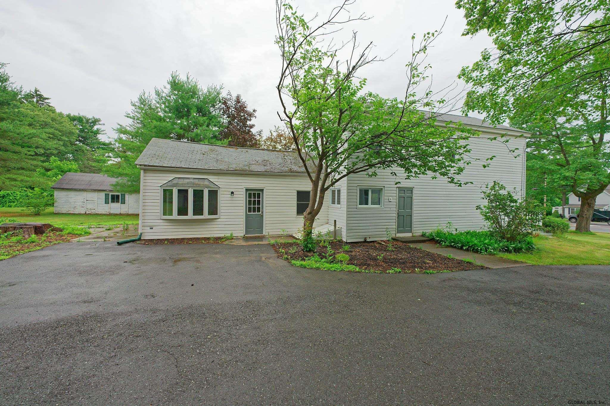 2836 Troy Schenectady Road Niskayuna, NY 12309 - Photo 40 of 42 Photo 41